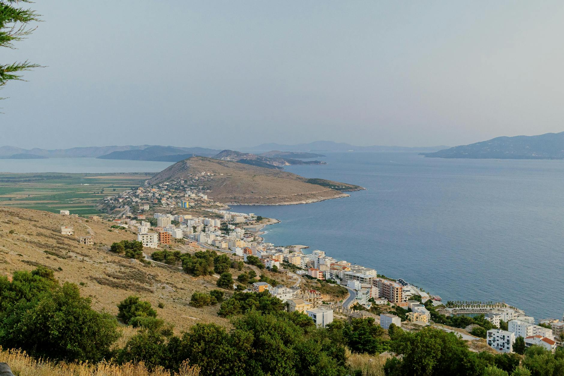 Primi passi sicuri per l'acquisto di immobili albanesi vicino a Saranda