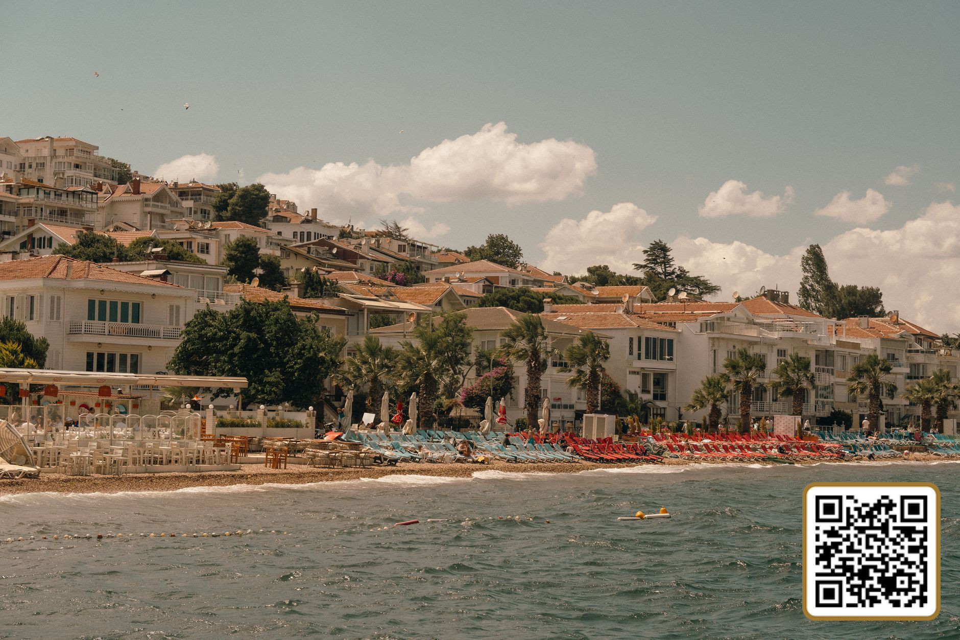 Saranda dhe Çmenduria e Çmimeve: Sa Kushton Vërtet një Apartament Këtu