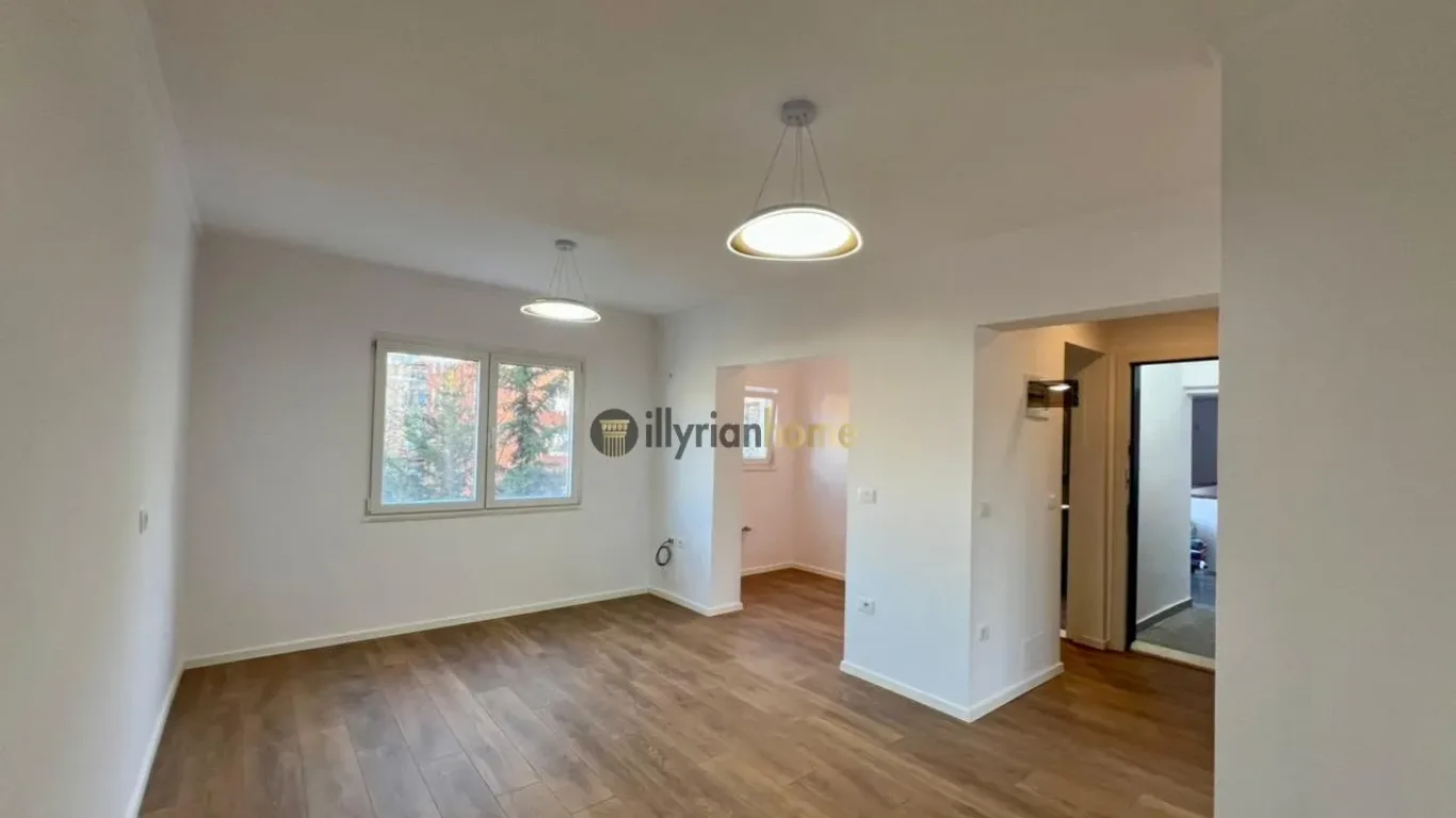 На продажу: квартира с балконом 1+1+, «Али Деми», Тирана - Image 11