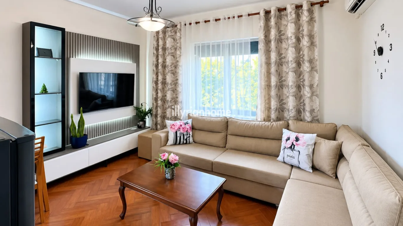 JEPET ME QIRA | APARTAMENT 2+1  | RRUGA E ELBASANIT, KRYQËZIMI I 7 XHUXHAVE - Image 1