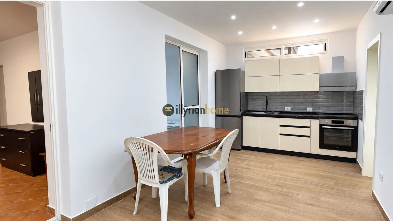 ESCLUSIVA | CASA PRIVATA CON GIARDINO IN AFFITTO – Muhamet Gjollesha Street - Image 1