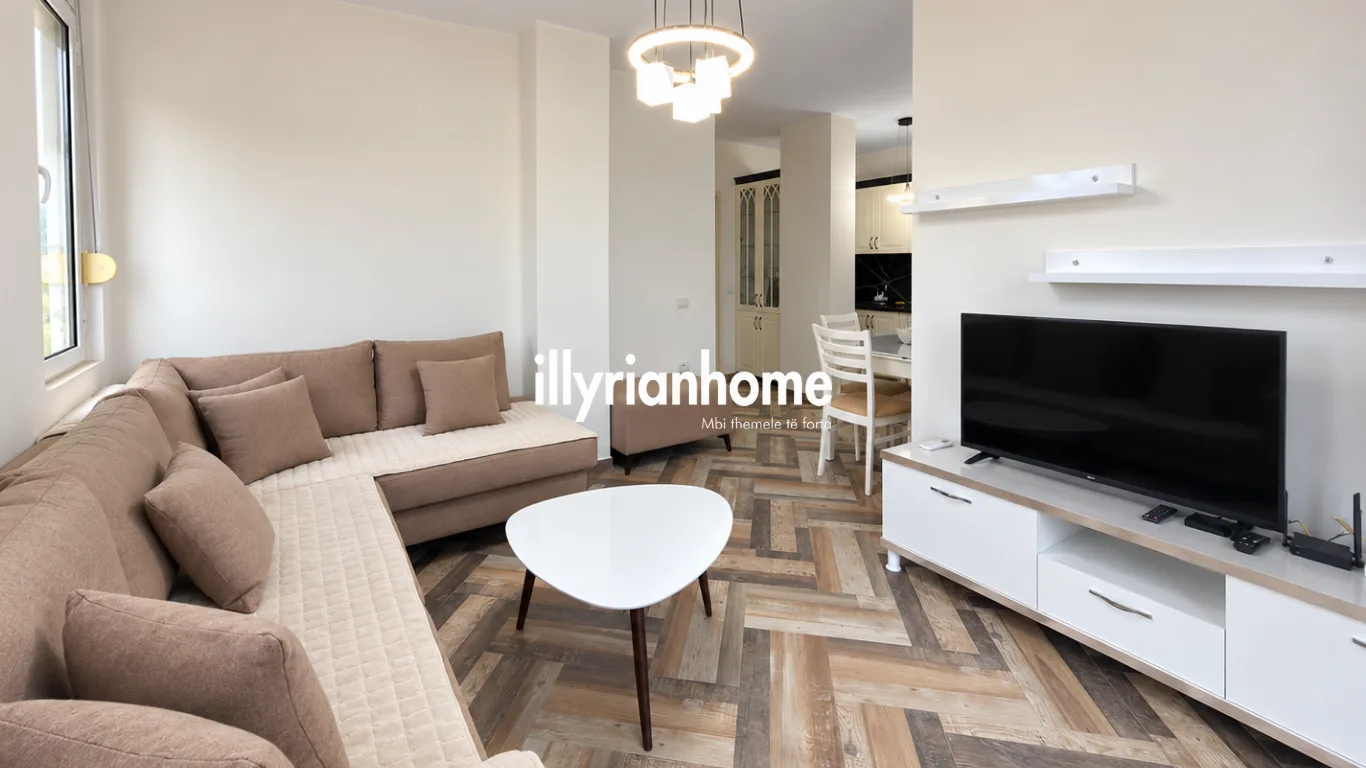 EKSKLUZIVE ME QIRA | APARTAMENT 2+1 ME PAMJE  NGA DETI  – UJI I FTOHTË, VLORË