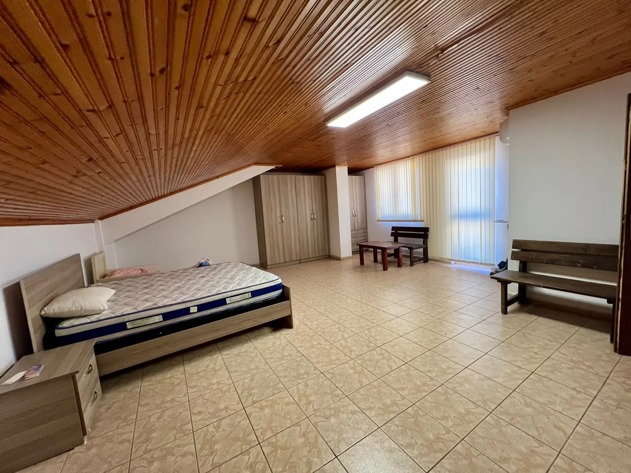 For rent, Papafingo 3+1+Verandah, “Pazari i Ri”, Tirana.