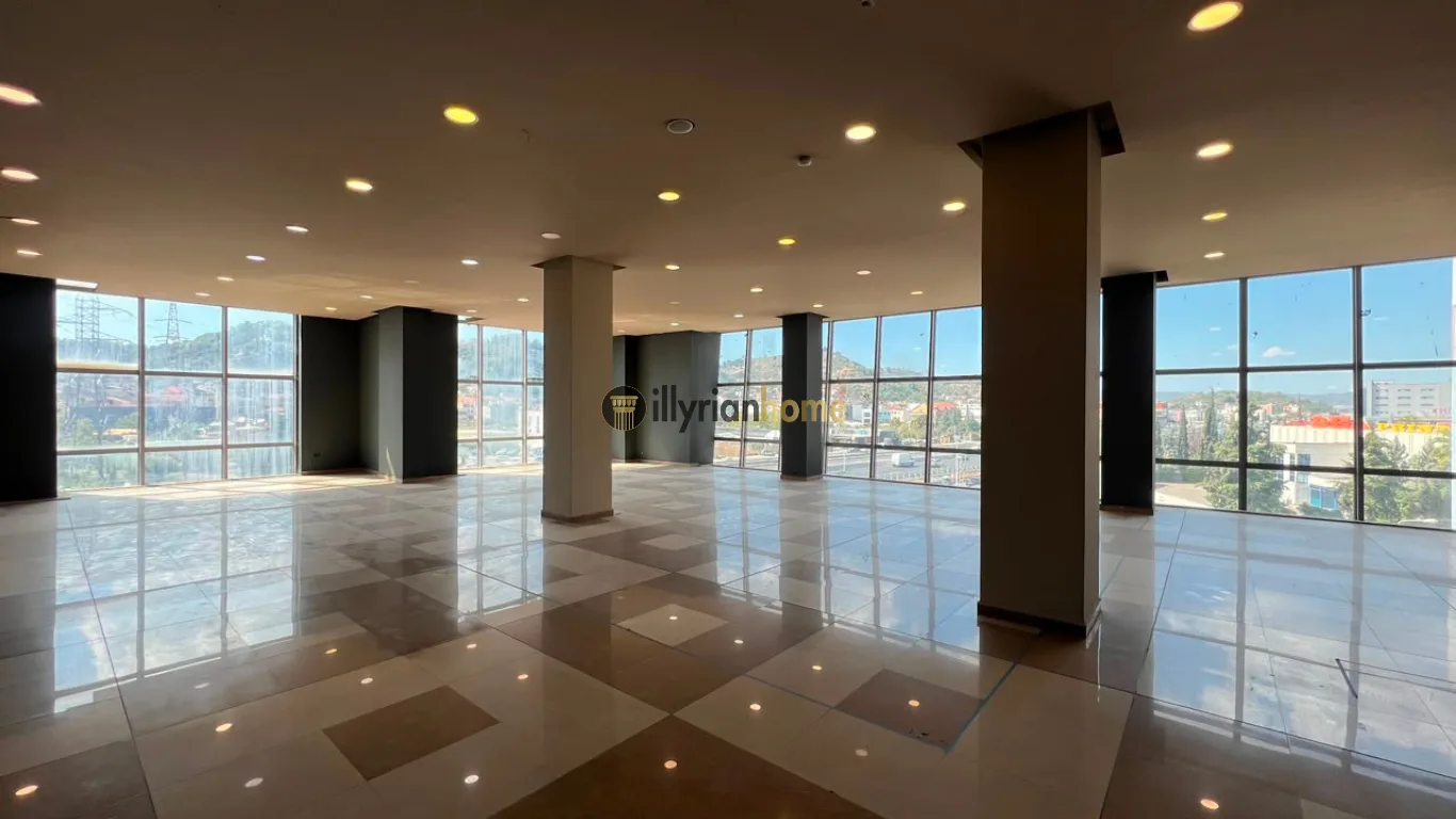 COMMERCIAL SPACE FOR RENT – NEAR STELA RESORT - Image 4