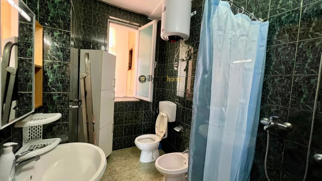 Zu vermieten, 2+1 Wohnung | Shkolla e Kuqe, Tiranë. - Image 9