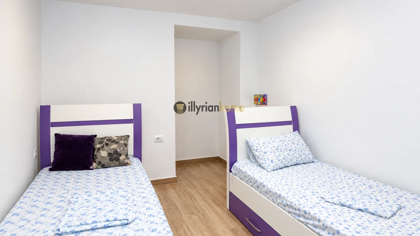 ESCLUSIVA | CASA PRIVATA CON GIARDINO IN AFFITTO – Muhamet Gjollesha Street - Image 4