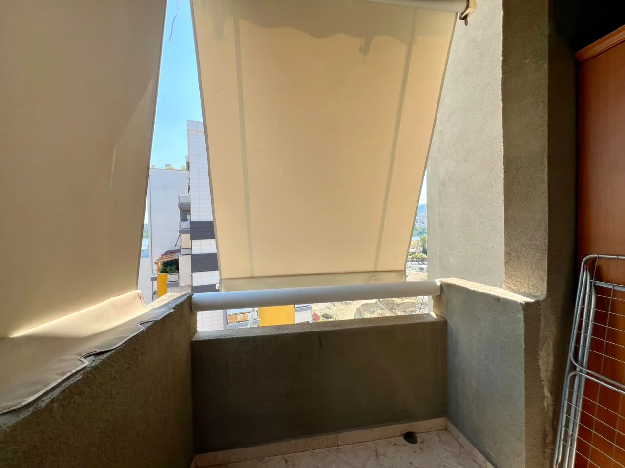 Zur Miete wurde eine möblierte 2+1-Wohnung mit 2 Balkonen in der Kossovarëve-Straße vermietet. - Image 11