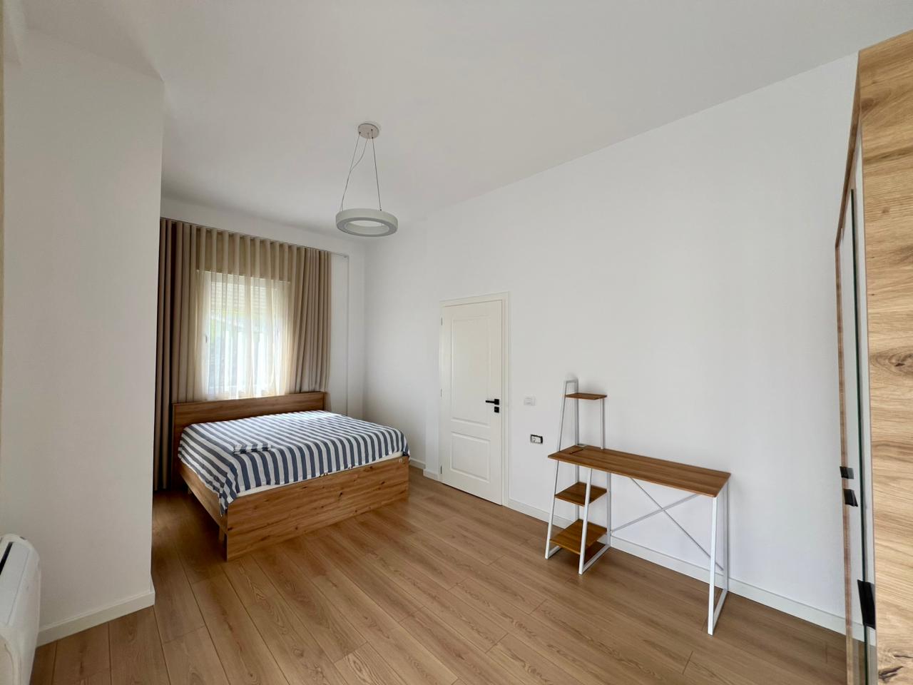 For rent, 3-story villa "Mjull Bathore", Tirana 18