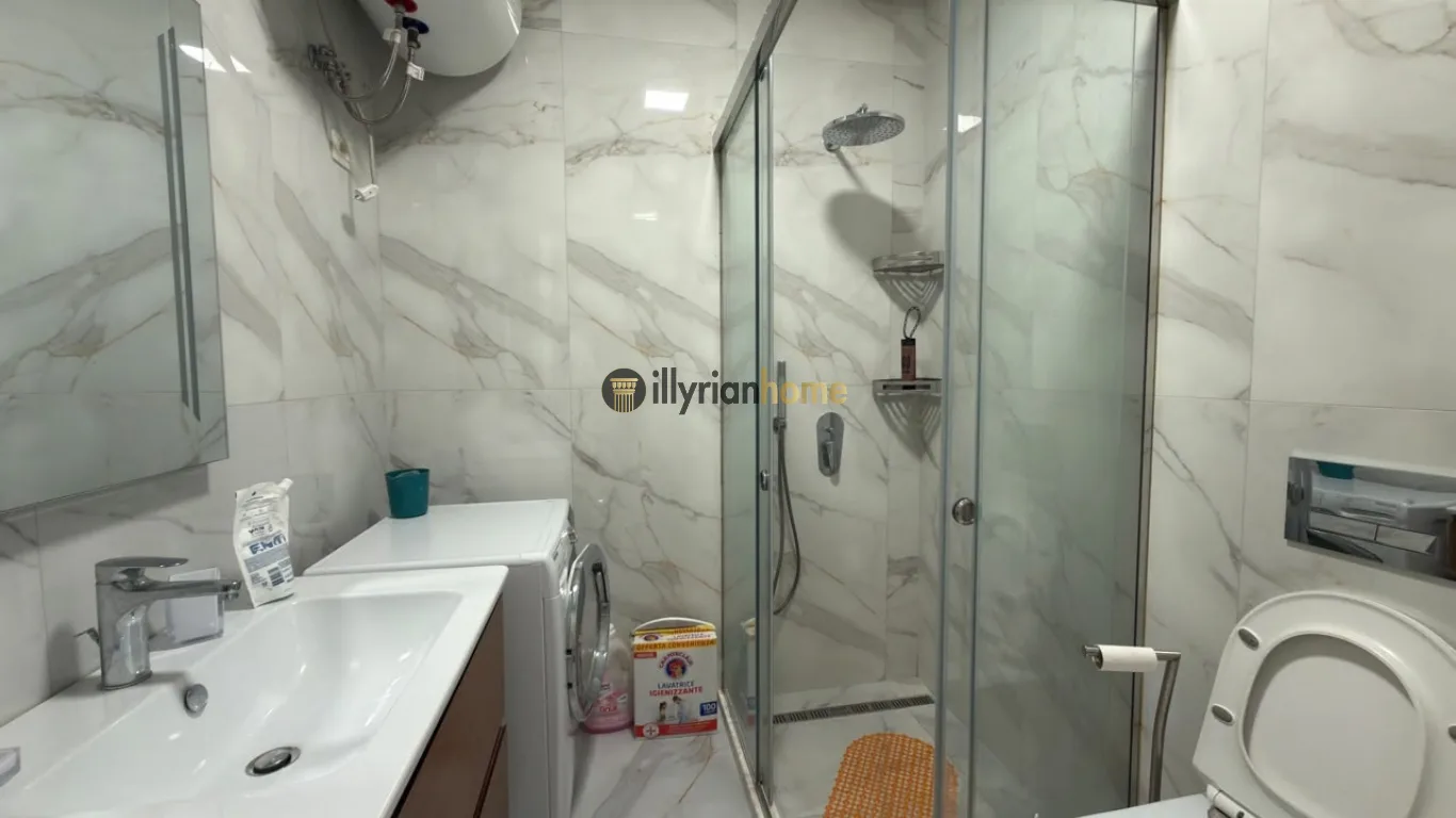 APARTAMENT 2+1 ME QIRA | RRUGA PETI | SALLON I MADH & PARKIM OPSIONAL - Image 5