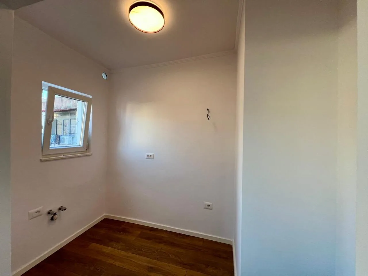 На продажу: квартира с балконом 1+1+, «Али Деми», Тирана - Image 6