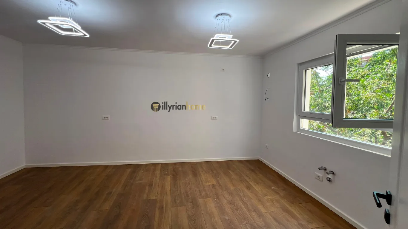 Zum Verkauf: 1+1-Wohnung mit Balkon | Oxhaku, Tirana - Image 1
