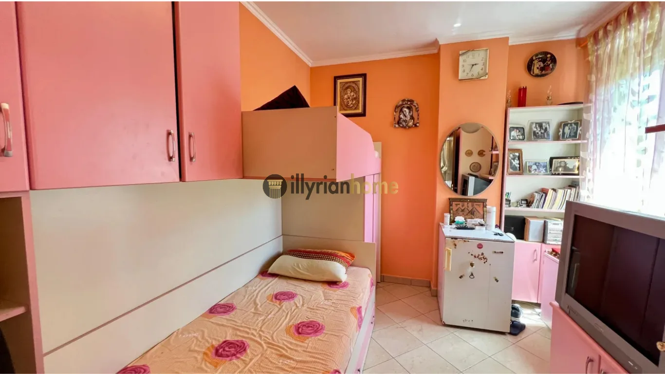 Ekskluziv, shitet Apartament 2+1 + ballkon , " Golem ", Durrës. - Image 6