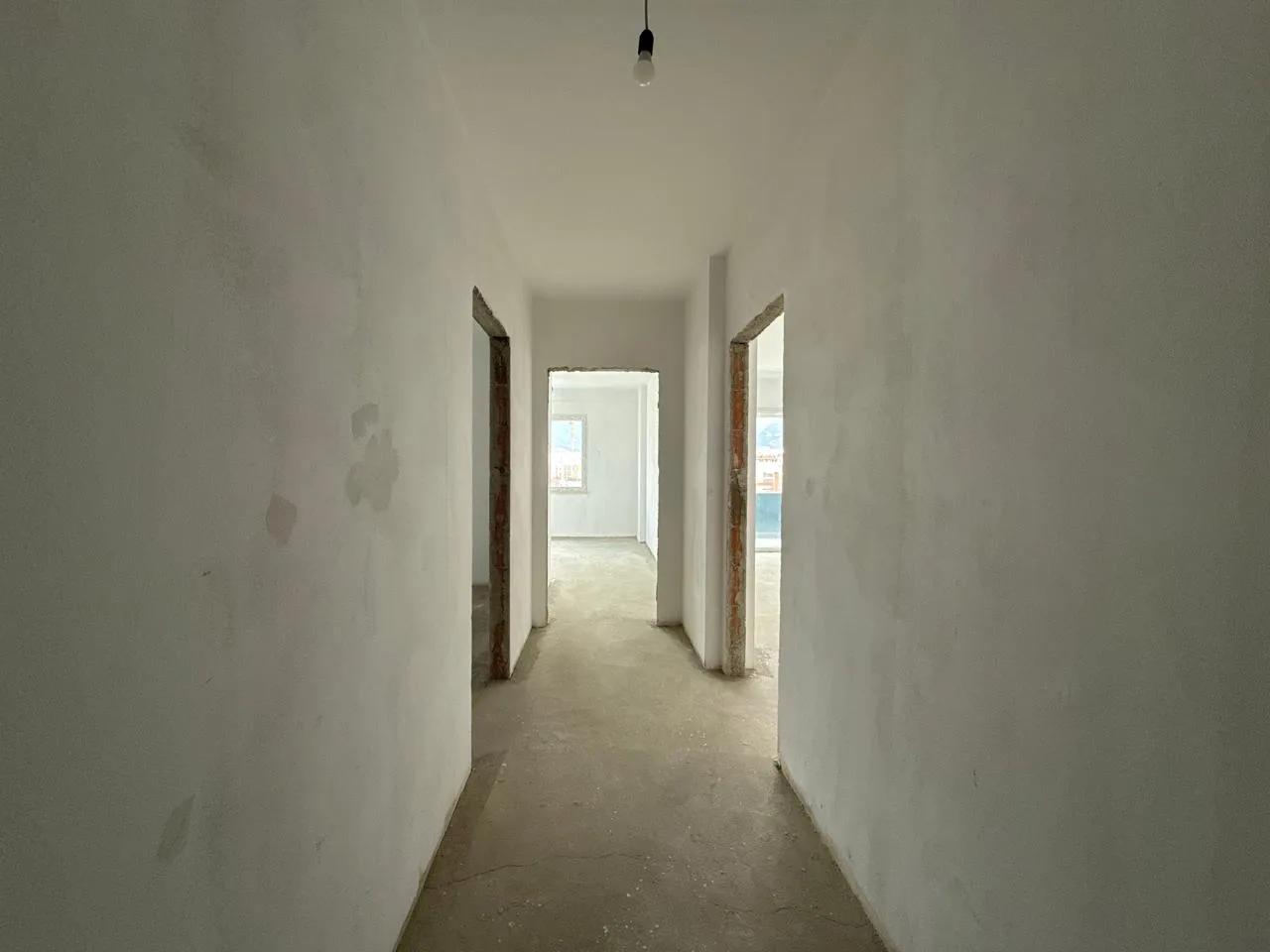 Zum Verkauf: Apartment 2+1 mit 2 Badezimmern und Balkon, Xhamlliku, Tirana. - Image 6