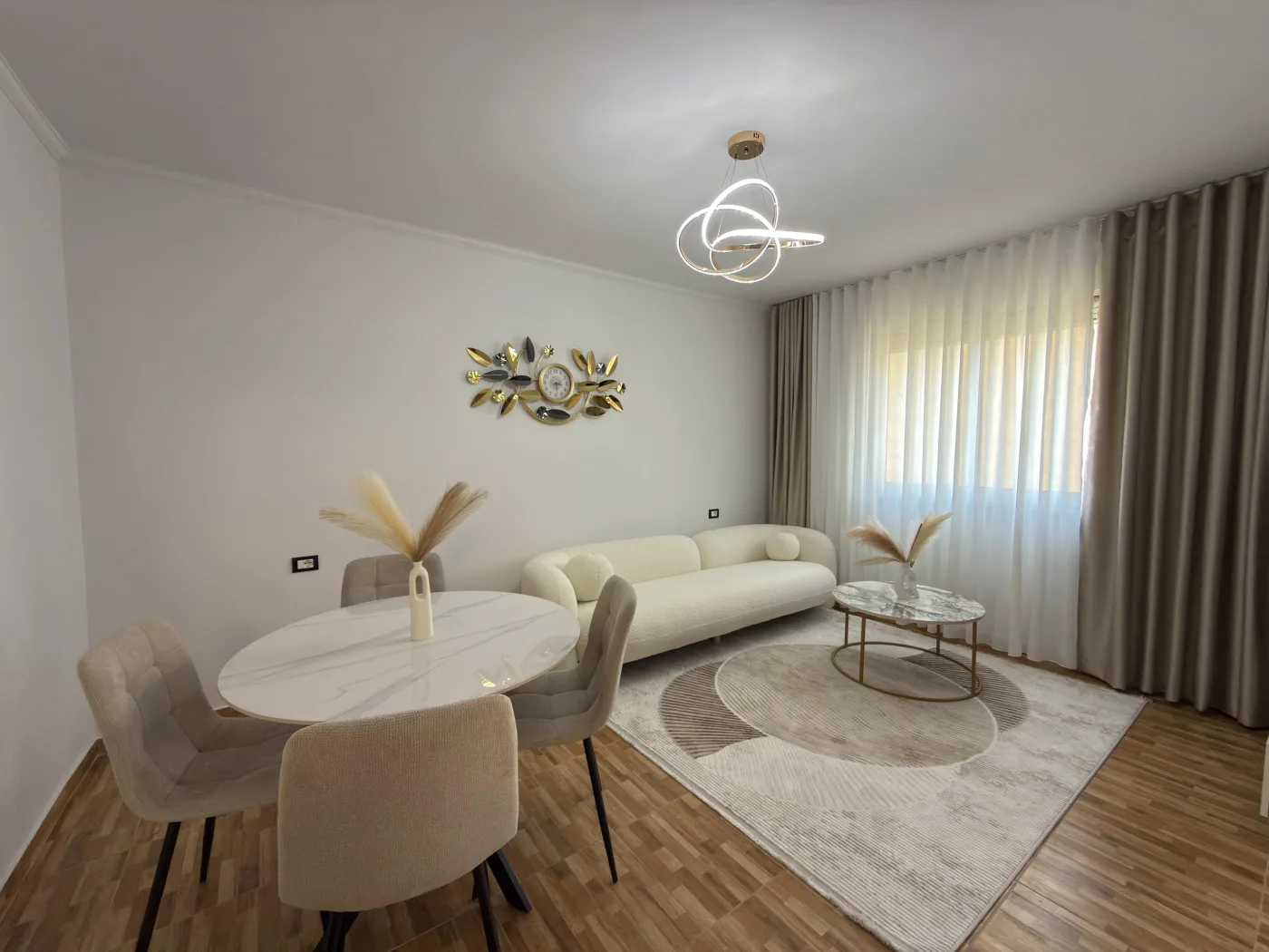 Esclusivo, un appartamento di lusso appena arredato 1+1 in affitto nella zona Allias, Tirana 9