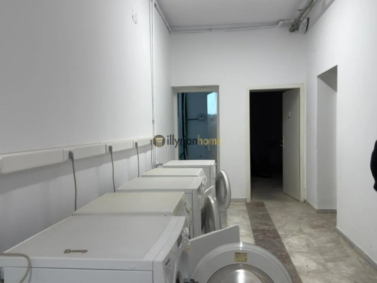 Jepet me qira, Vilë 4 katëshe + bodrum, Vilat Gjermane, Tiranë - Image 18