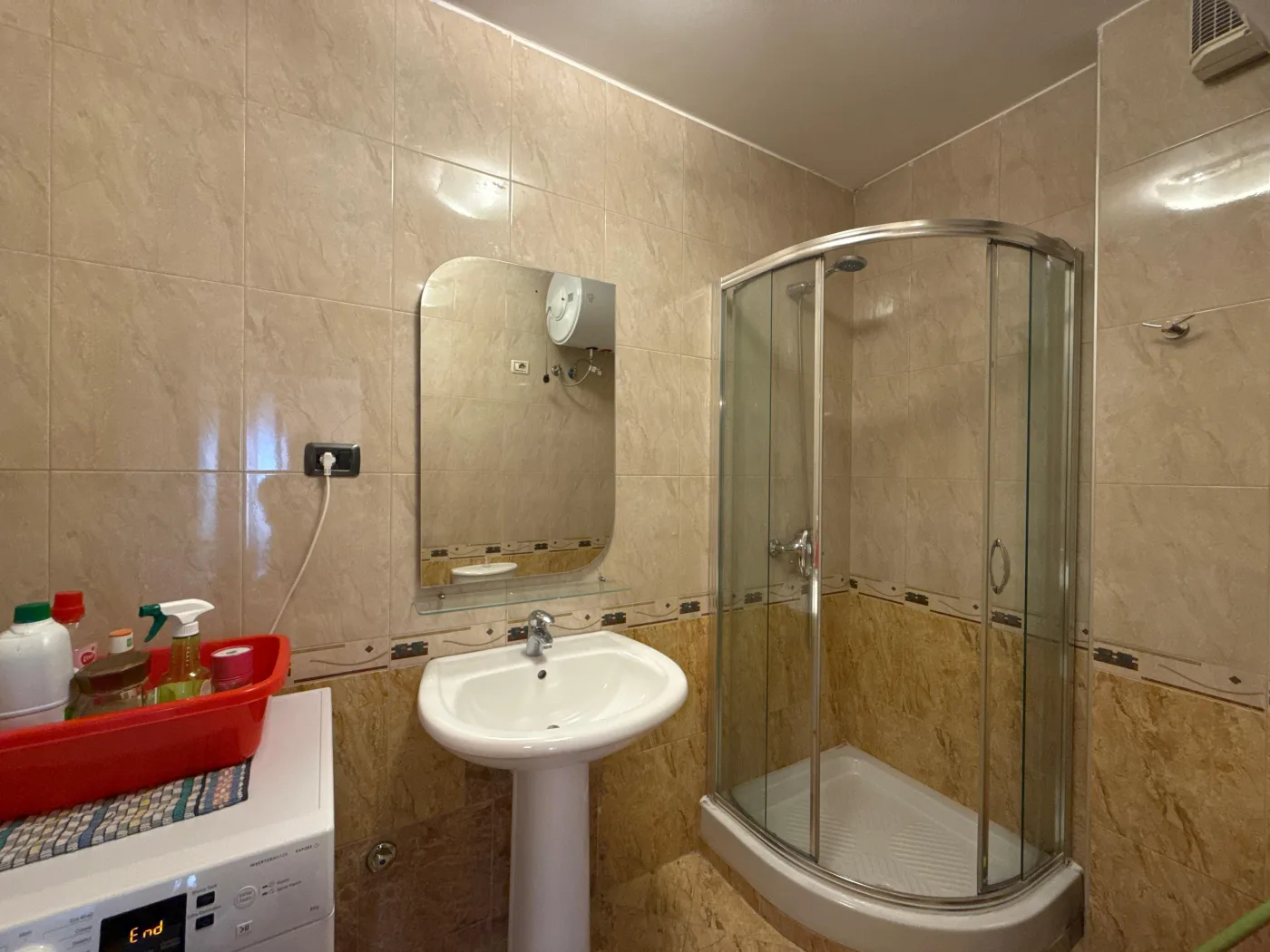 Modern 220 m² for rent | Myslym Shyri, Tirana 7