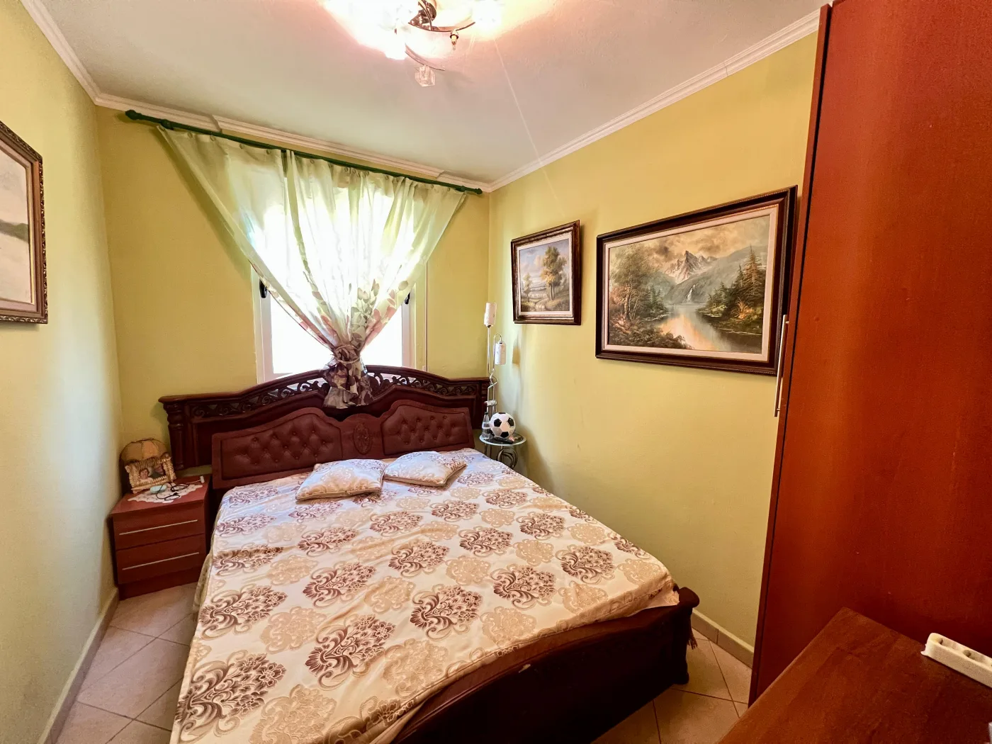 Exclusive, for sale Apartment 2+1 + balcony, "Golem", Durrës. 4
