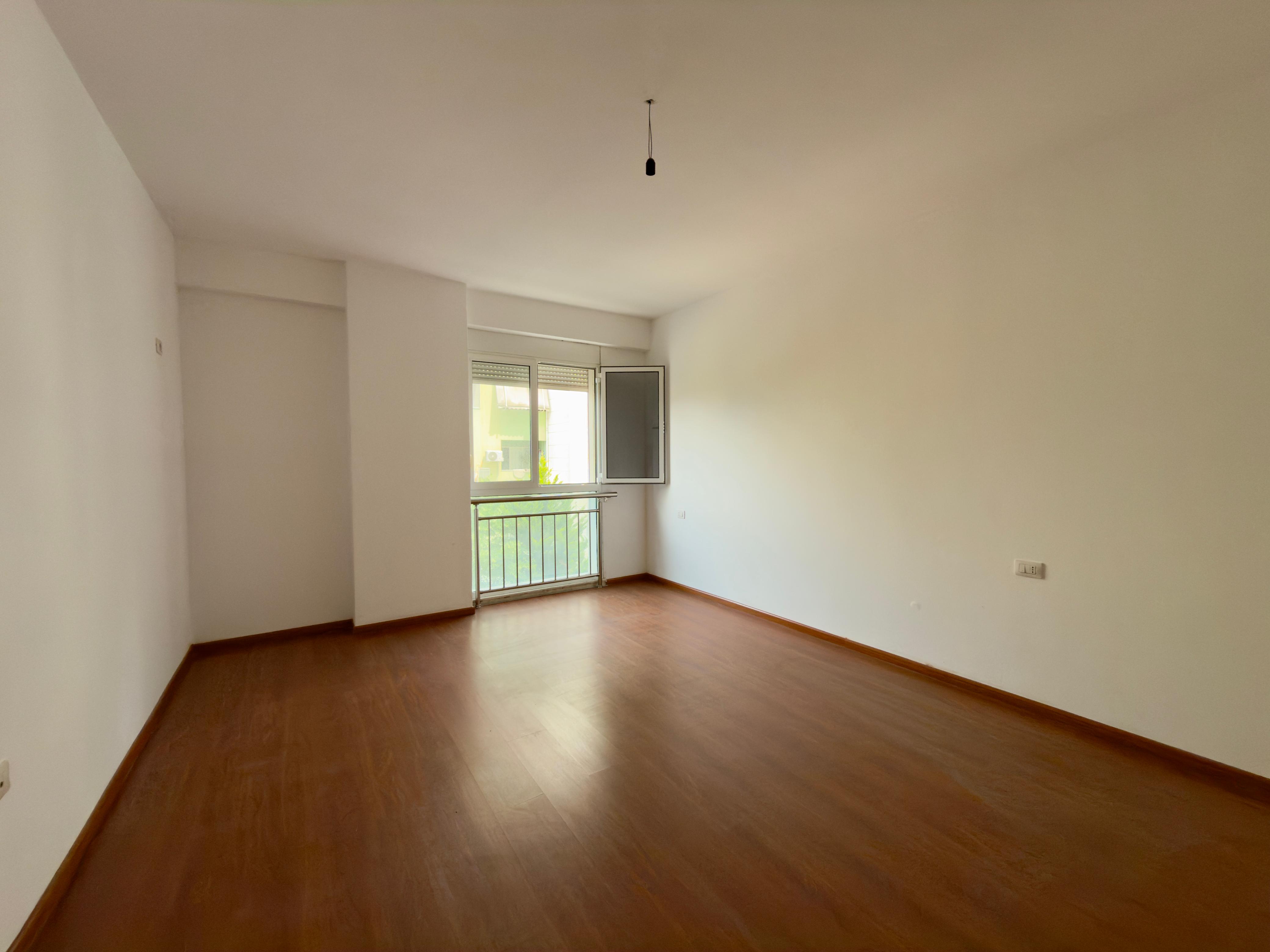 For rent, 2+1+2 apartment, 2 bathrooms, "21 Dhjetori", Tirana. 2