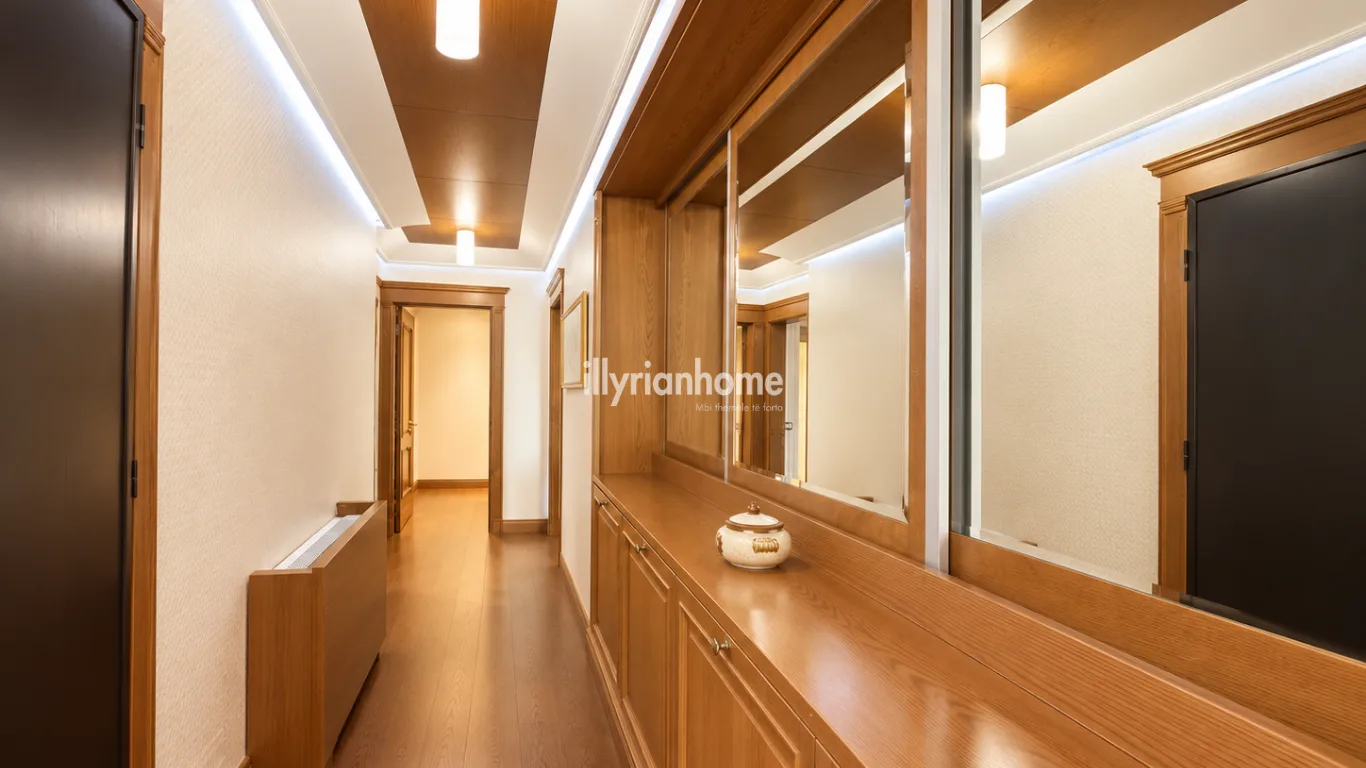 PENTHOUSE PREMIUM ME QIRA  | PRANË KOPSHTIT BOTANIK DHE LIQENIT ARTIFICIAL, TIRANË - Image 4