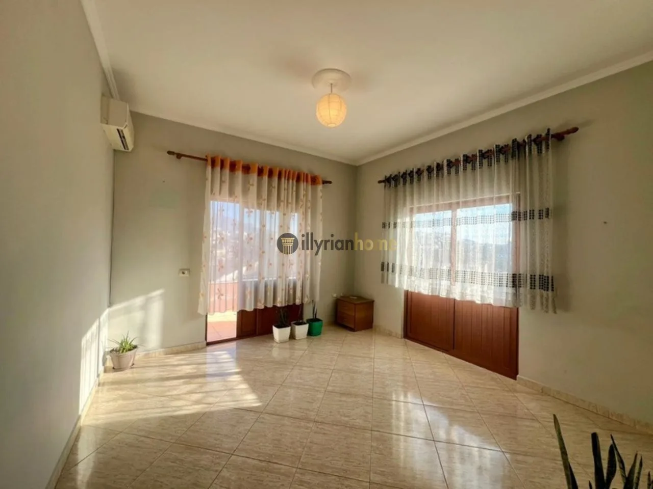 For rent: 3+1 apartment, “Fresk”, Tirana