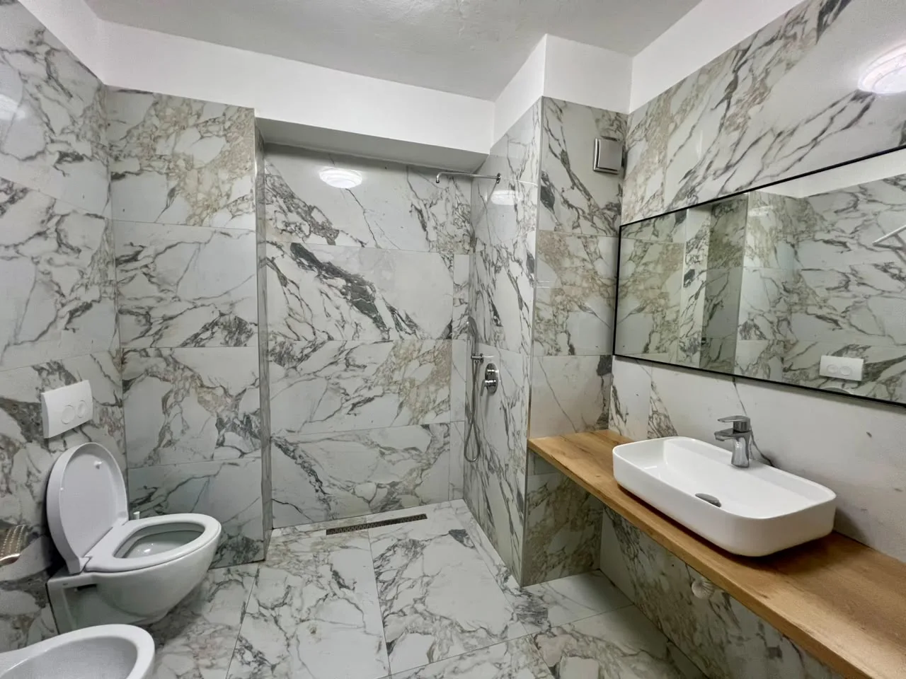 Qira, Apartament 2+1, ”Don Bosko”, Tiranë - Image 9