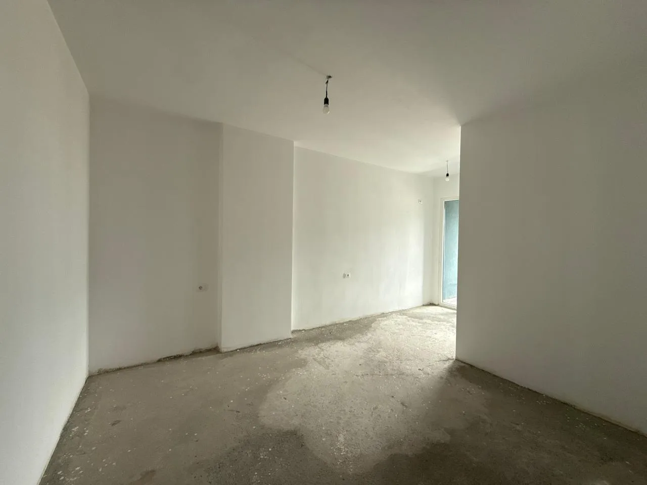 Zum Verkauf: Apartment 2+1 mit 2 Badezimmern und Balkon, Xhamlliku, Tirana. - Image 4