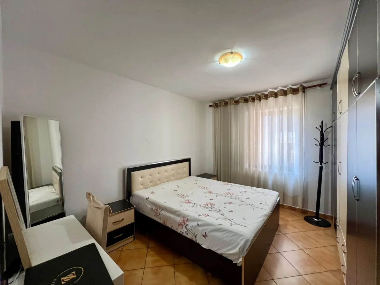 For rent, 1+1 apartment, "Ali Demi", Tirana 6