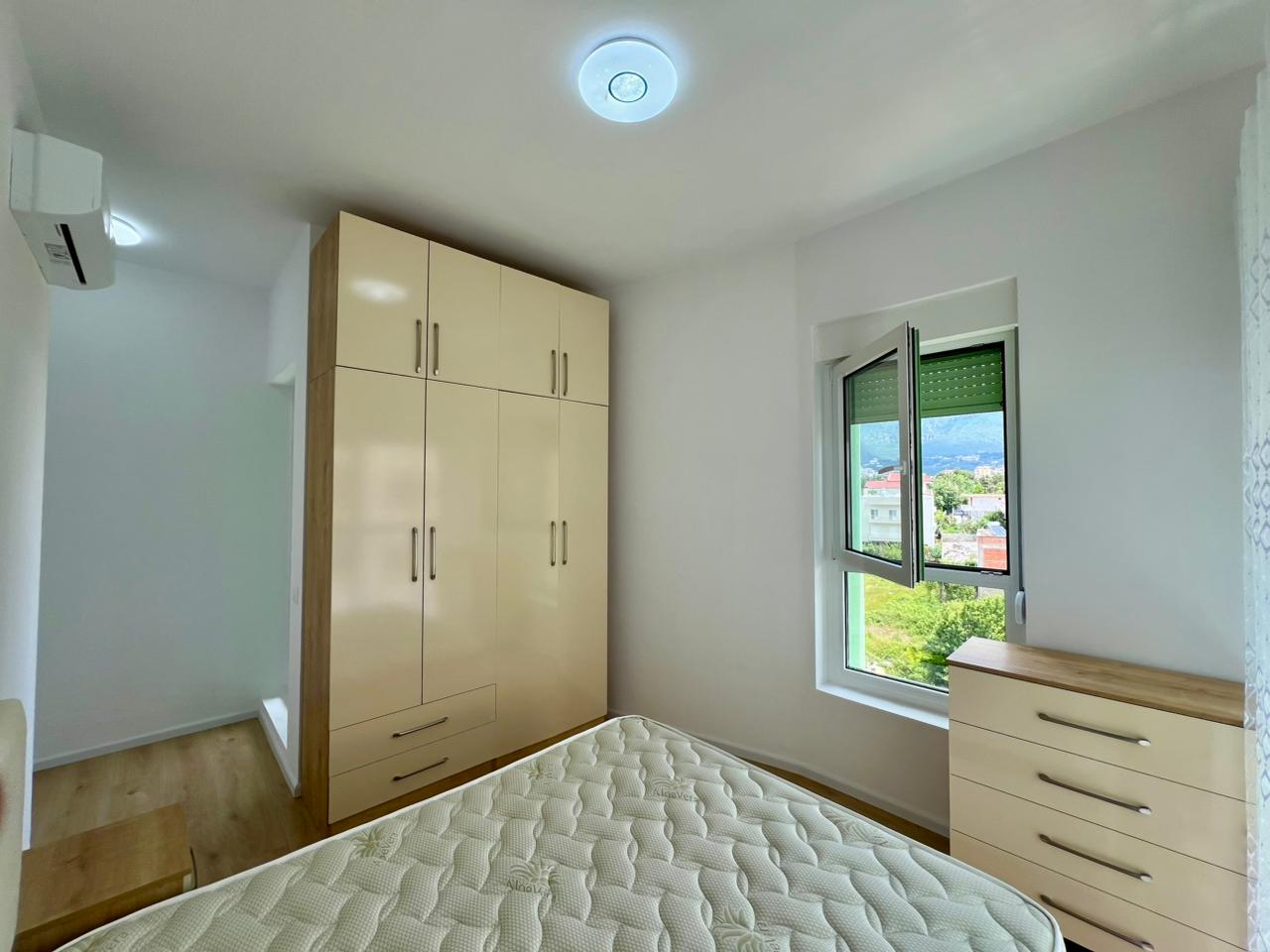 For rent, 2+1 apartment, "Ali Demi", Tirana 6