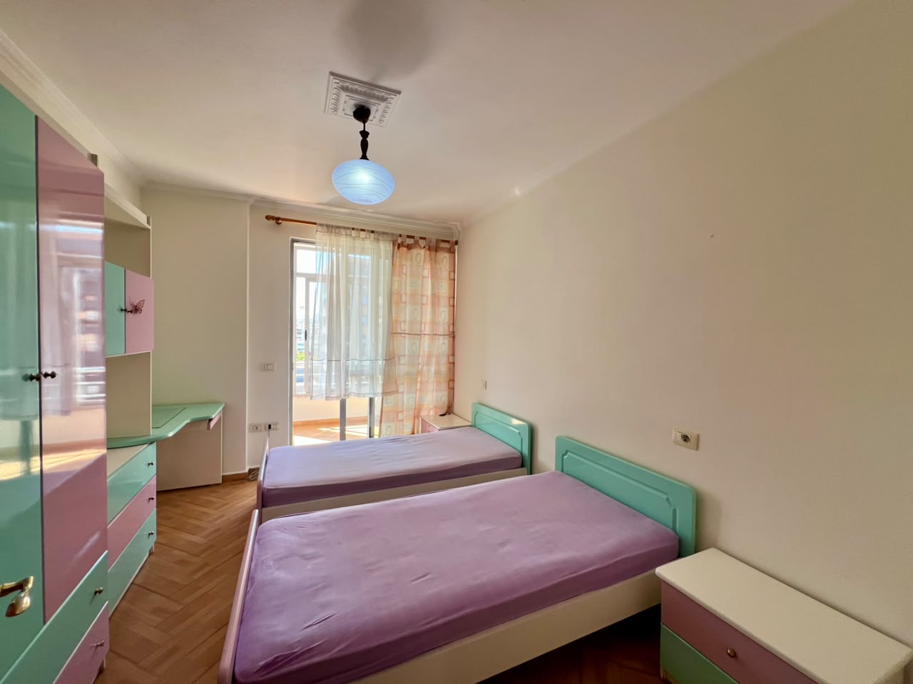 En alquiler, apartamento 2+1+2 con 2 baños, "Pazari i Ri", Tirana. 7