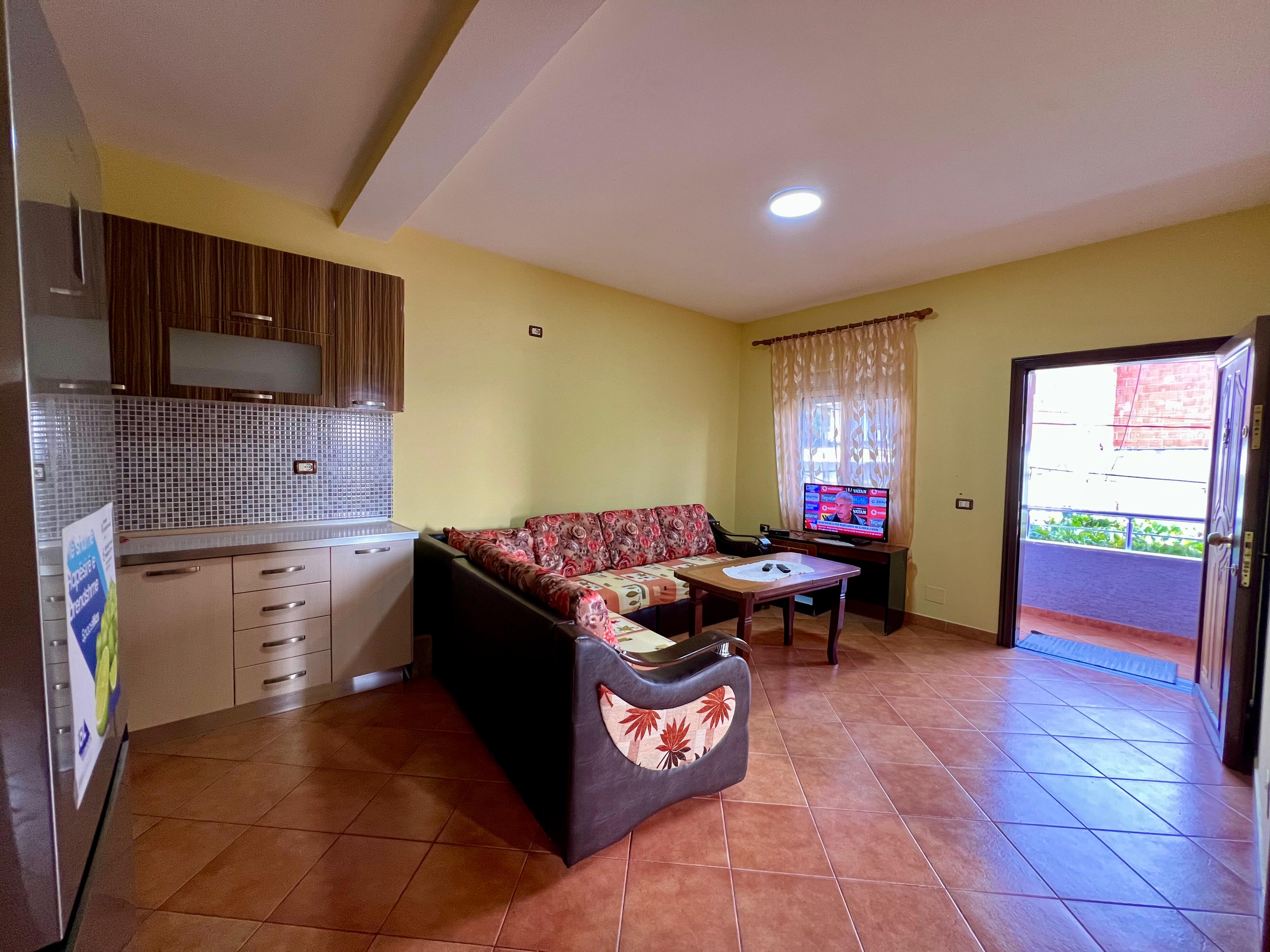 For rent, 2+1 apartment, Rruga Pjetër Budi, Tirana. 3