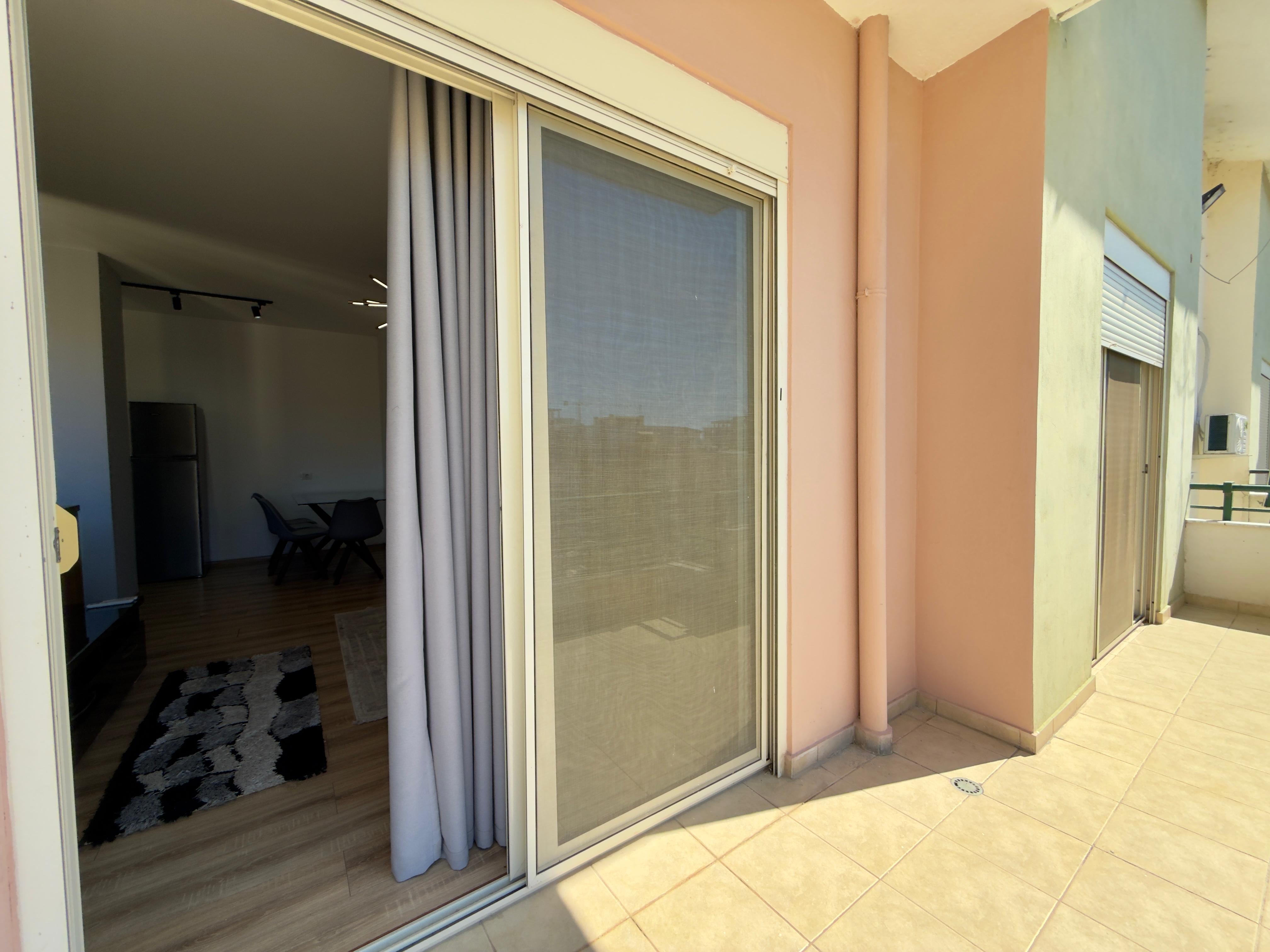 For sale Apartment 1+1 with large balcony, Golem, Durrës. 5