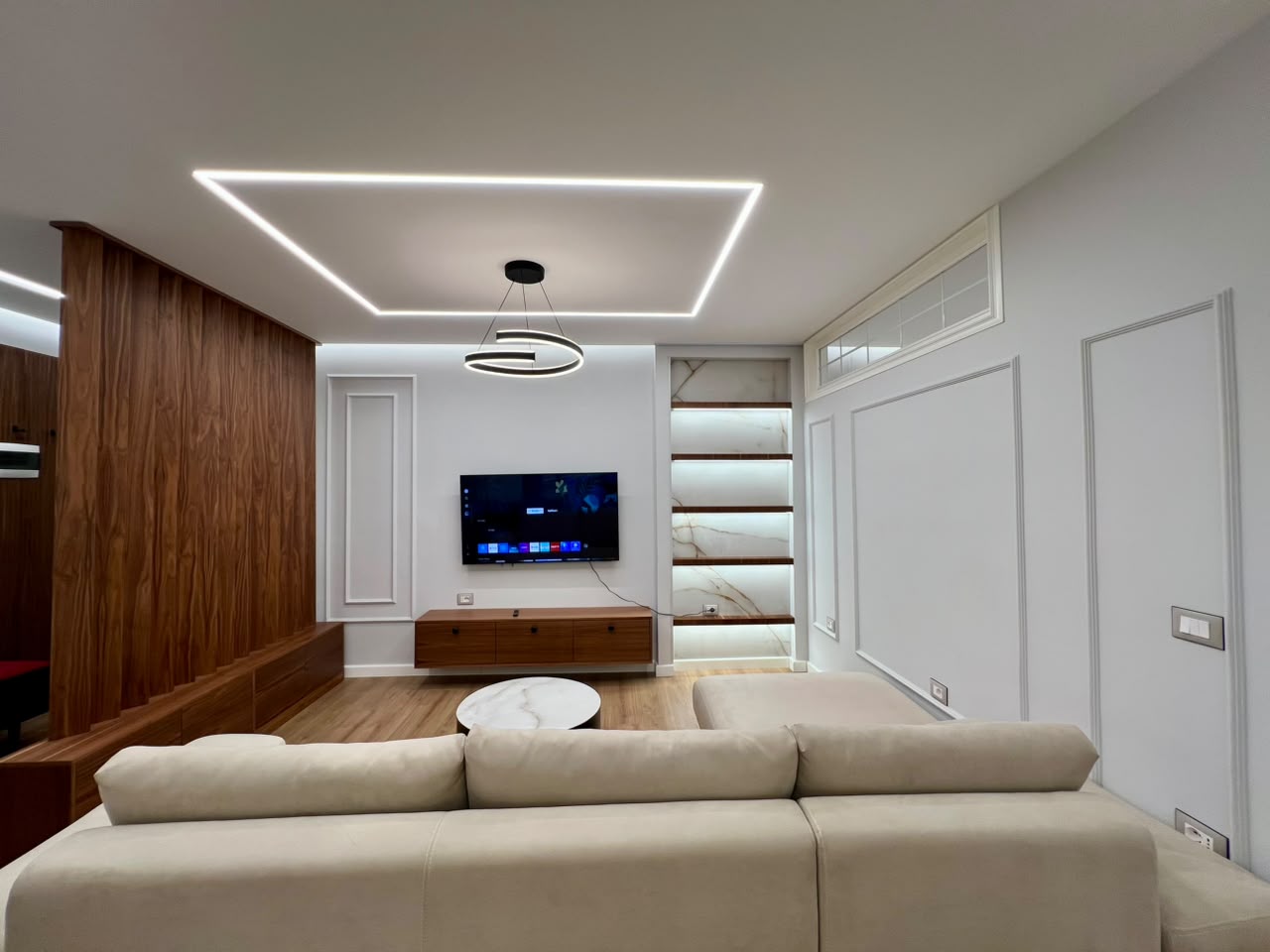 For rent, 2+1 apartment, “Selvia,” Tirana. 2