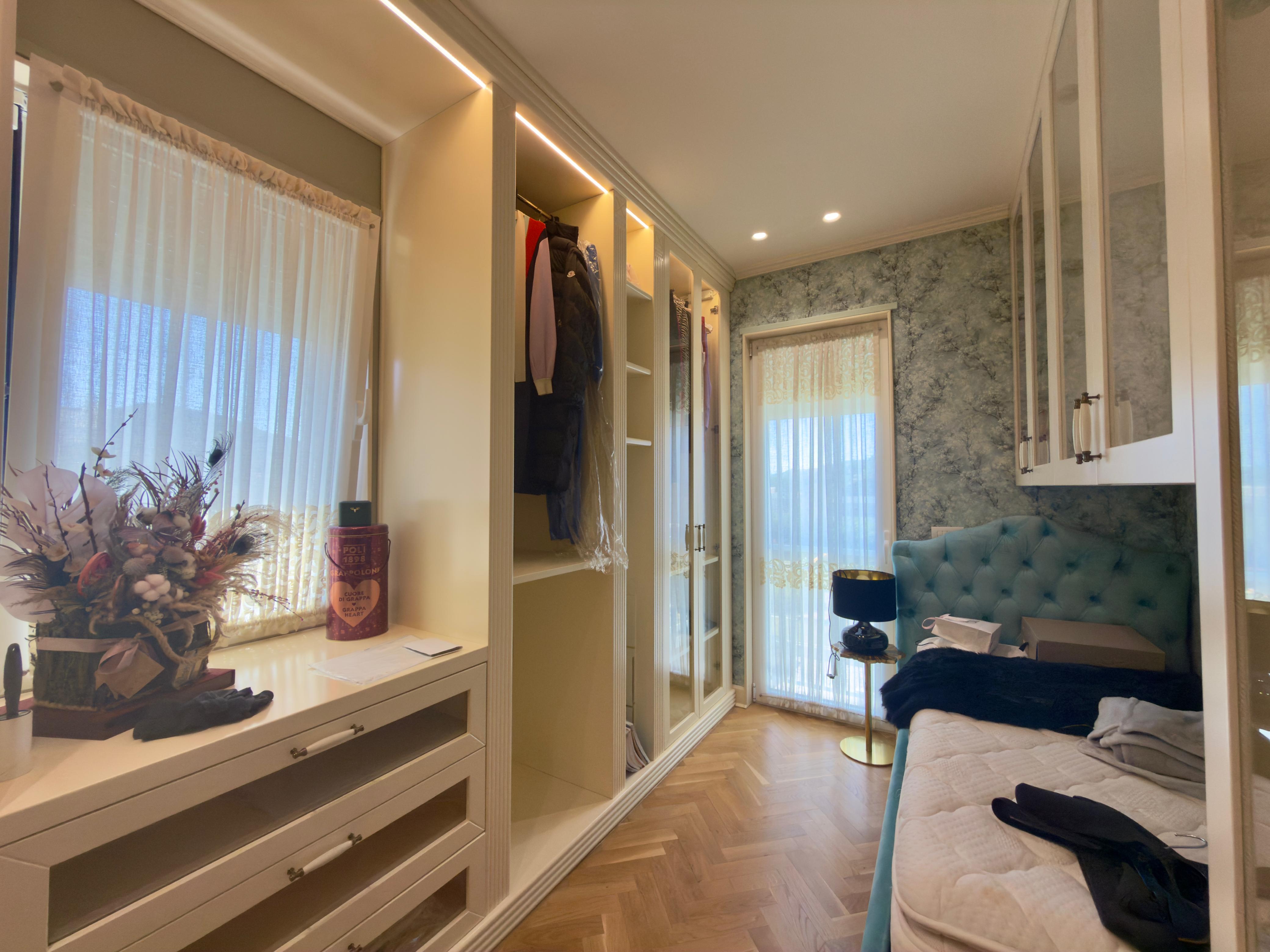 For rent Luxury 2+1+2 apartment at Joy Residence