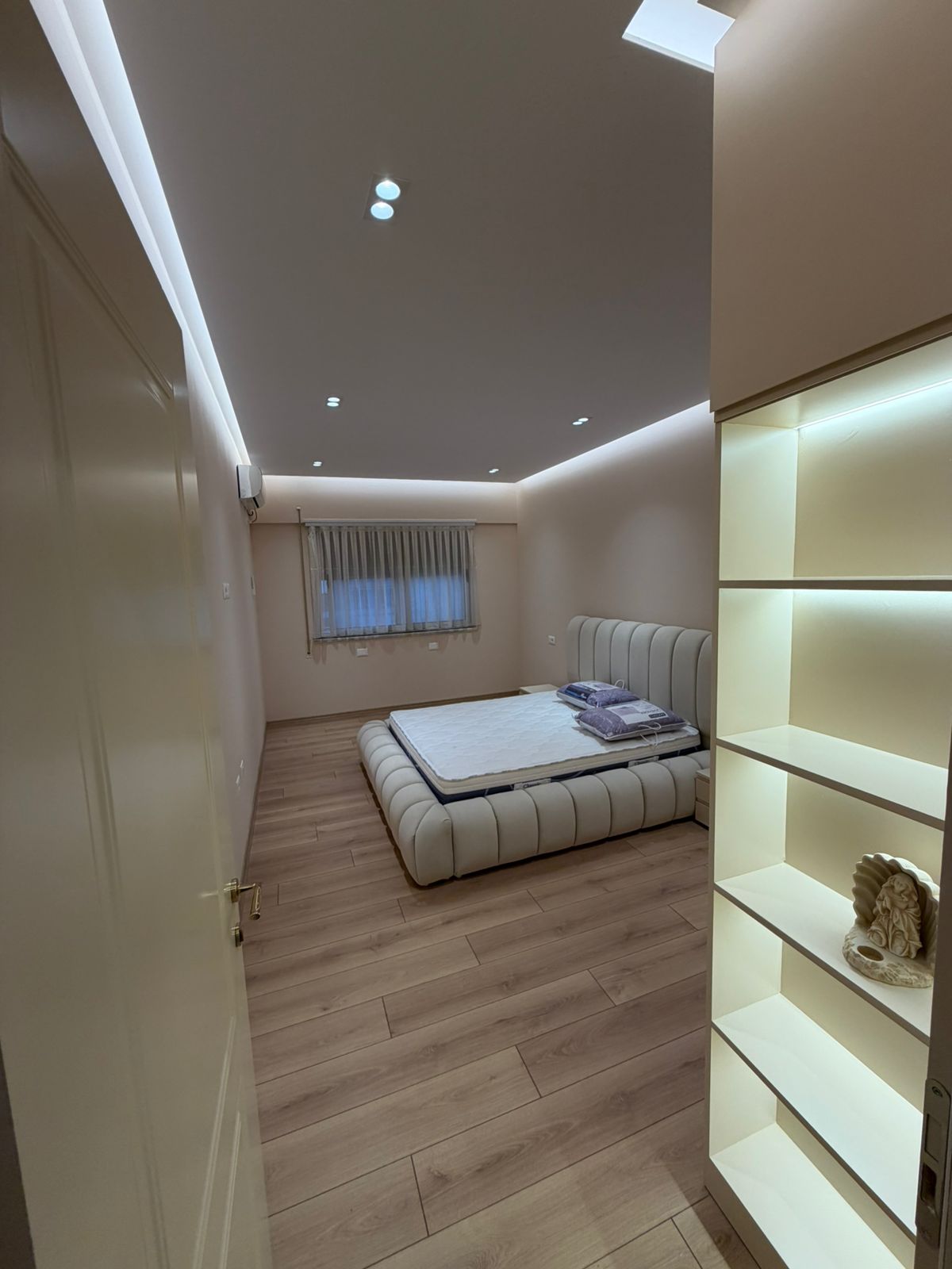 For rent, 2+1 apartment, Don Bosko, Tirana. 7