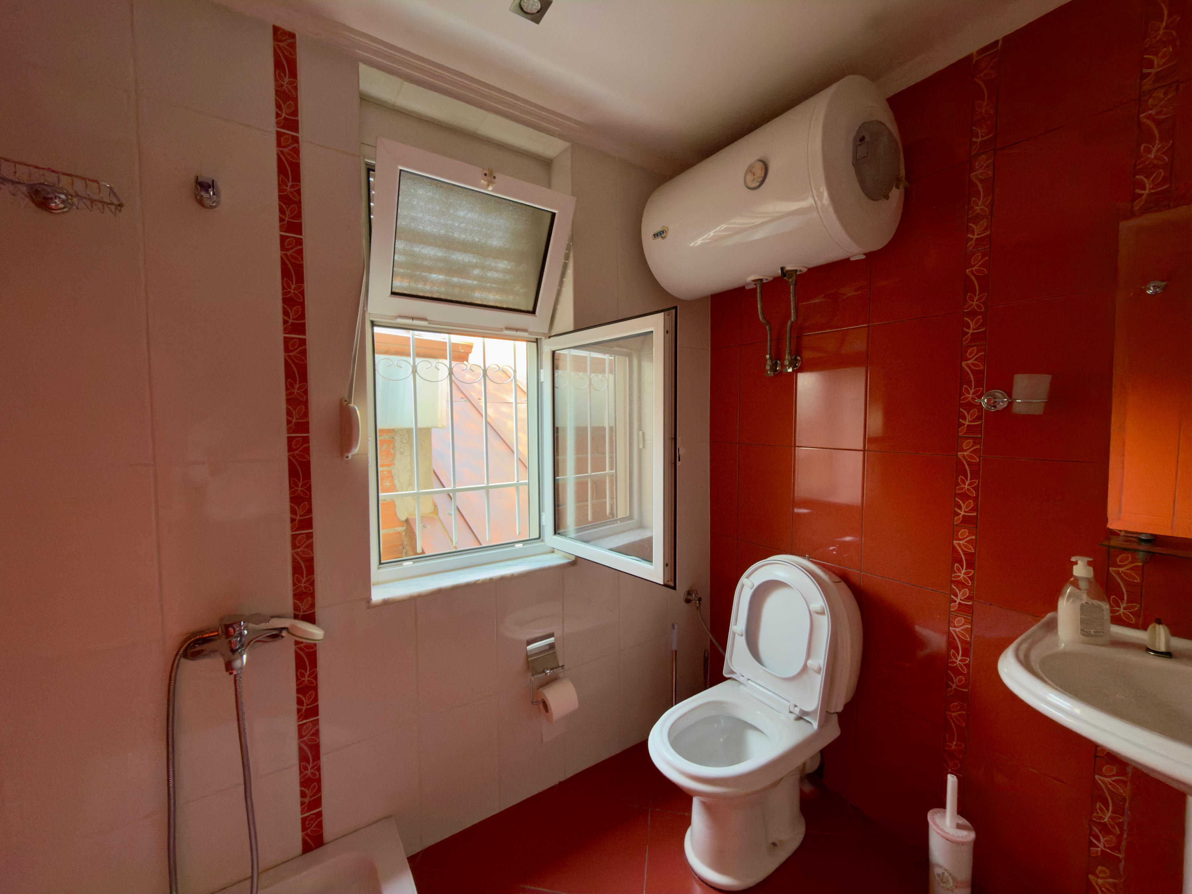 For sale exclusive 3+1 apartment with panoramic veranda | Bulevardi Europa, Pogradec 5