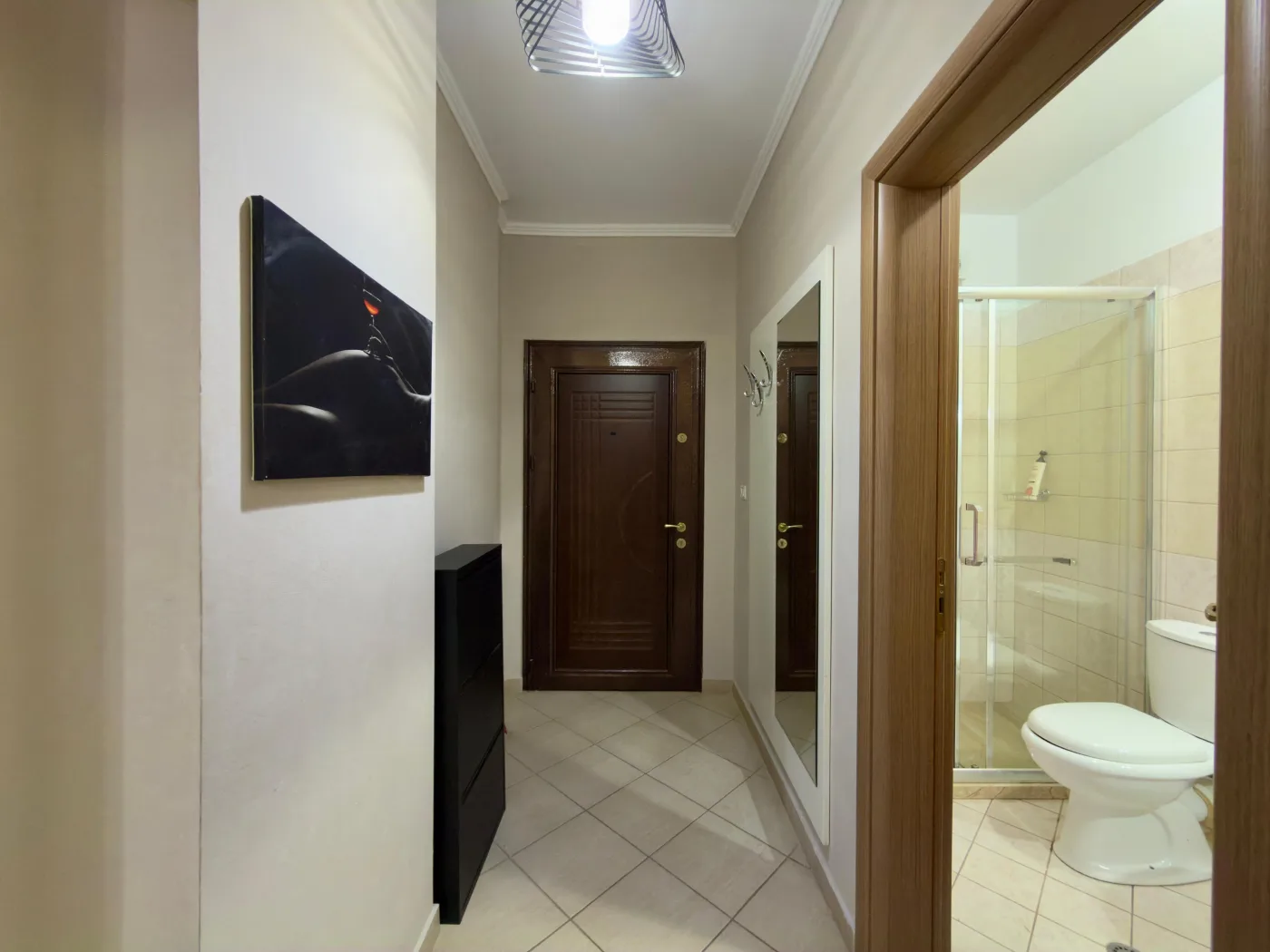 For rent Furnished 1+1 Apartment, located on “Shëtitoren”, opposite “Hotel 1 Maji”, Pogradec. 12