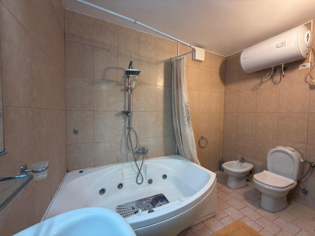 For rent, Apartment 2+1, "Liqeni Artificial", Tirana. 8