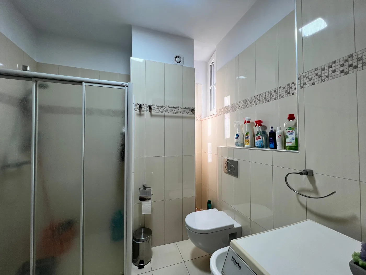 В аренду: 2+1+2 квартира с 2 балконами, «Pazari i Ri», Тирана 4