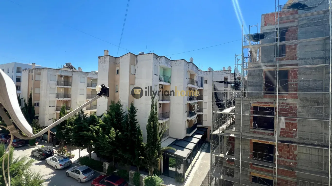 Ekskluziv, shitet Apartament 2+1 + ballkon , " Golem ", Durrës. - Image 5