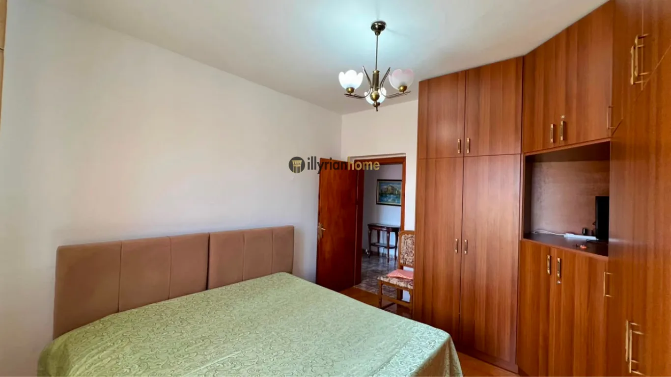 Zu vermieten, 2+1 Wohnung | Shkolla e Kuqe, Tiranë. - Image 4