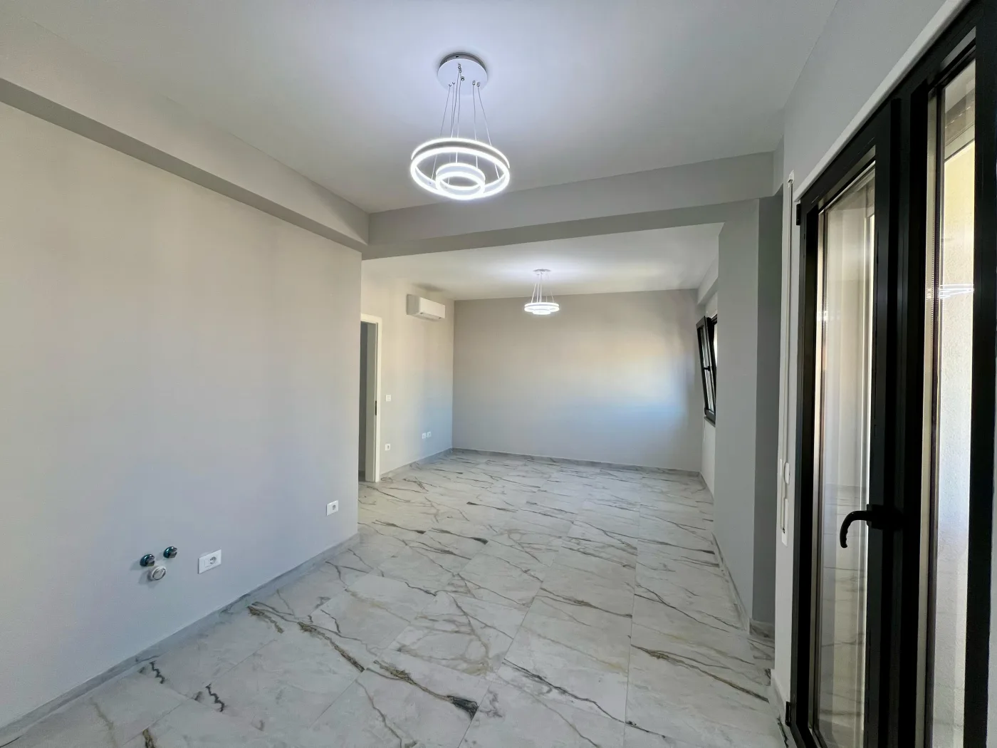 Für-rent, 1+1 Wohnung, "Shkolla e Baletit", Tirana. 10