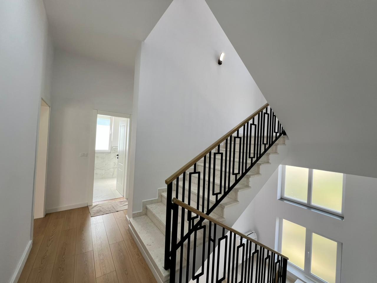 For rent, 3-story villa "Mjull Bathore", Tirana 14