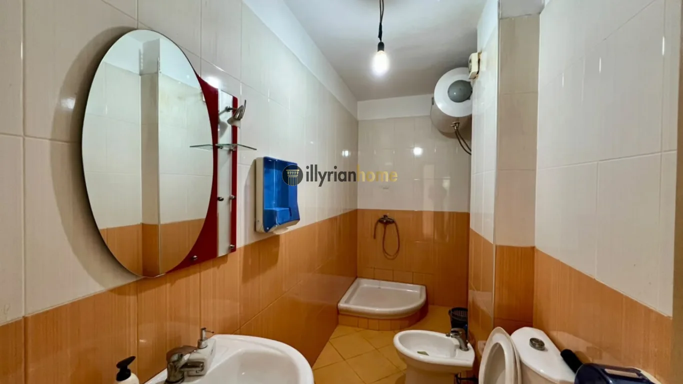 QIRA | APARTAMENT 3+1 , GJIMNAZI "PARTIZANI"-TIRANË - Image 10