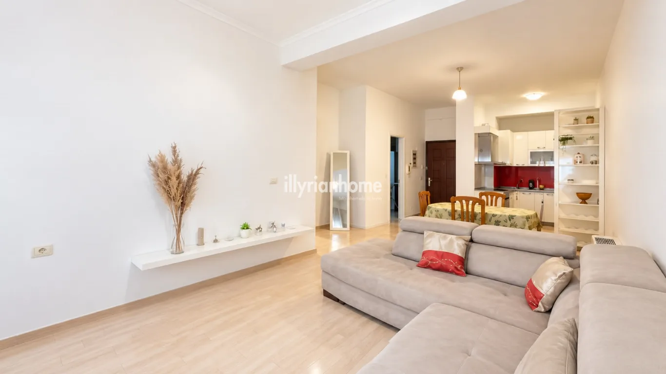 EXCLUSIVE FOR RENT| 2+1 APARTMENT + PARKING| PETI STREET - Image 3