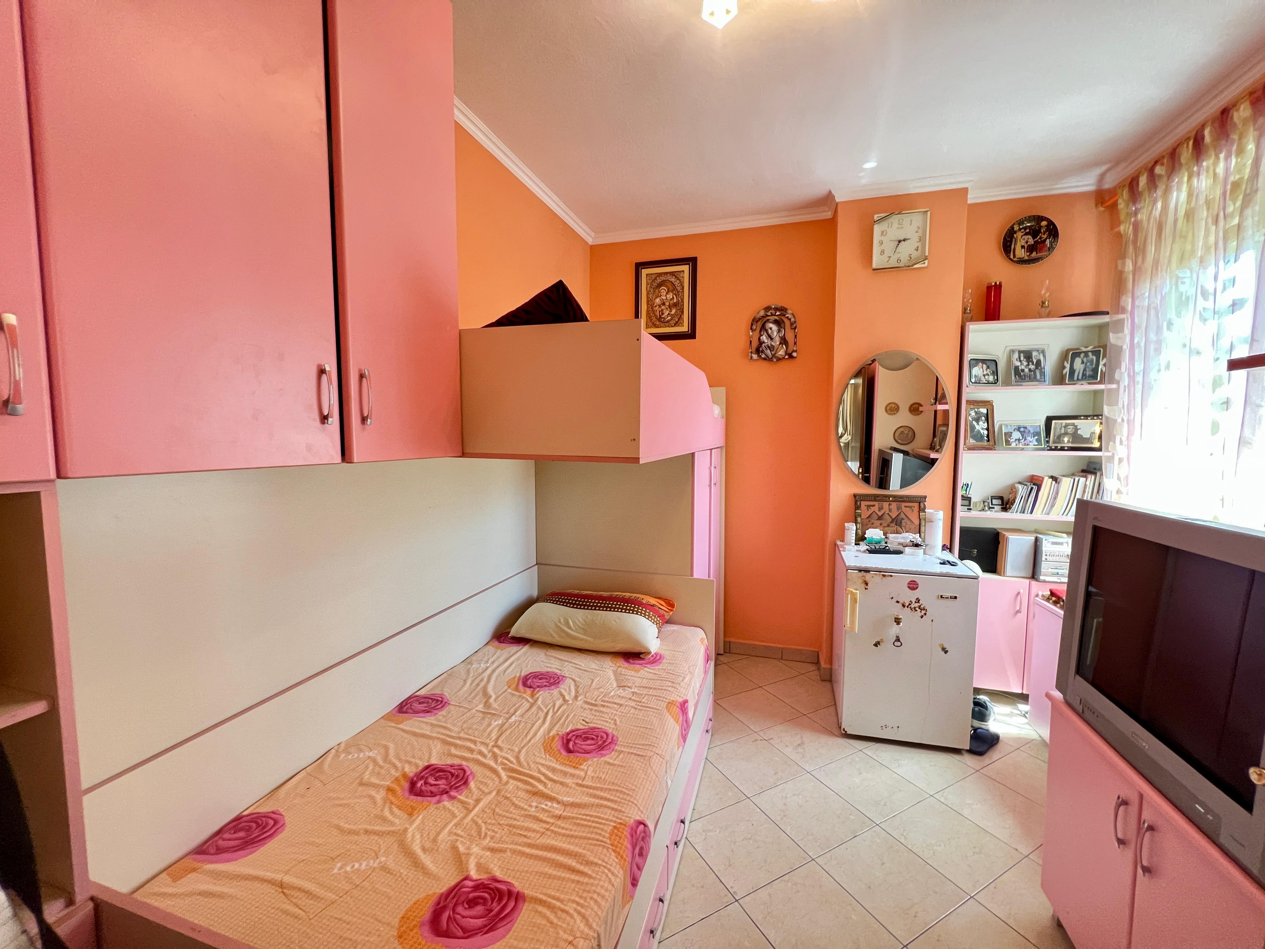 Exclusive, for sale Apartment 2+1 + balcony, "Golem", Durrës. 5