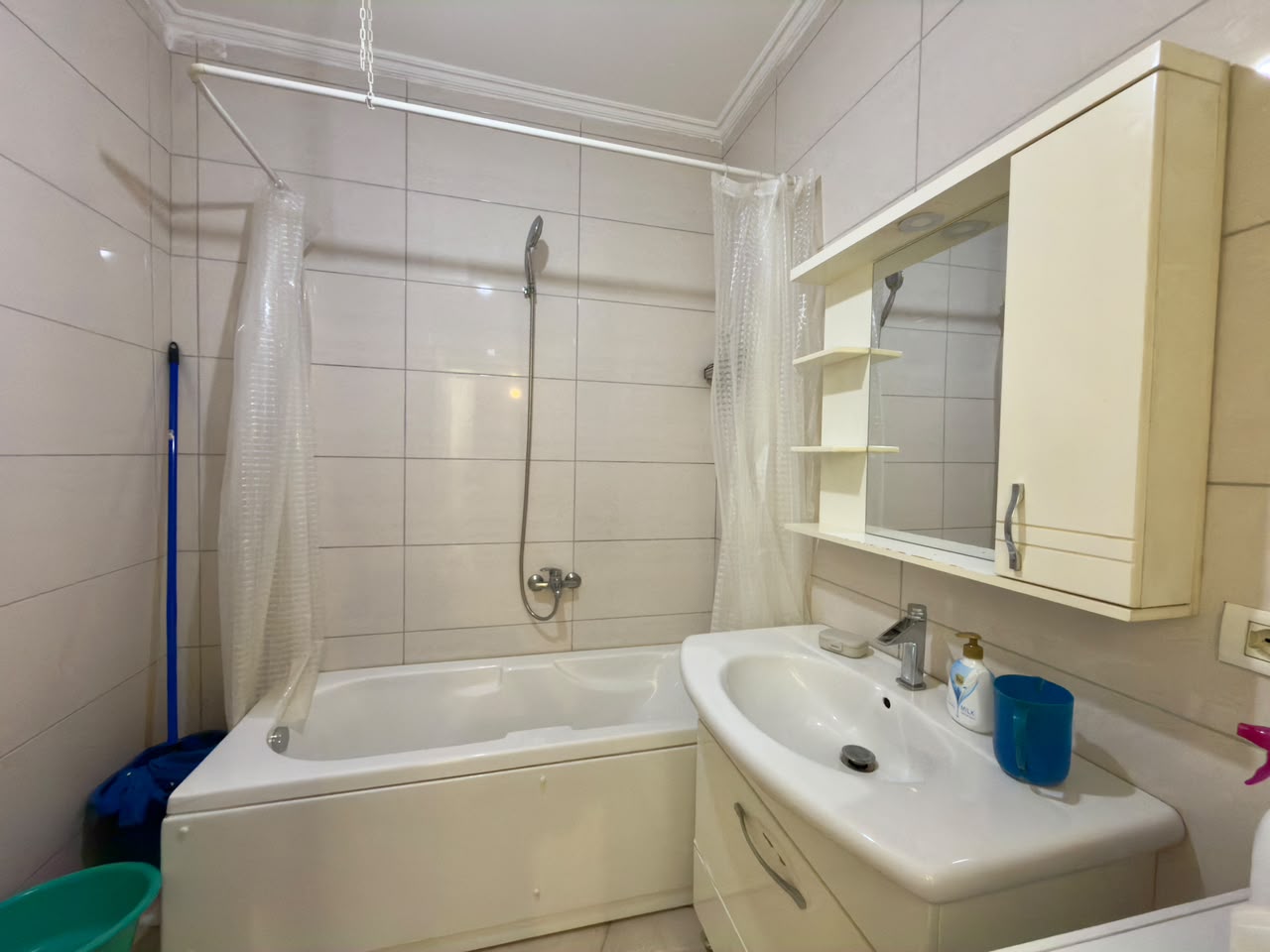 For rent Apartment 2+1, Astir, Tirana 7