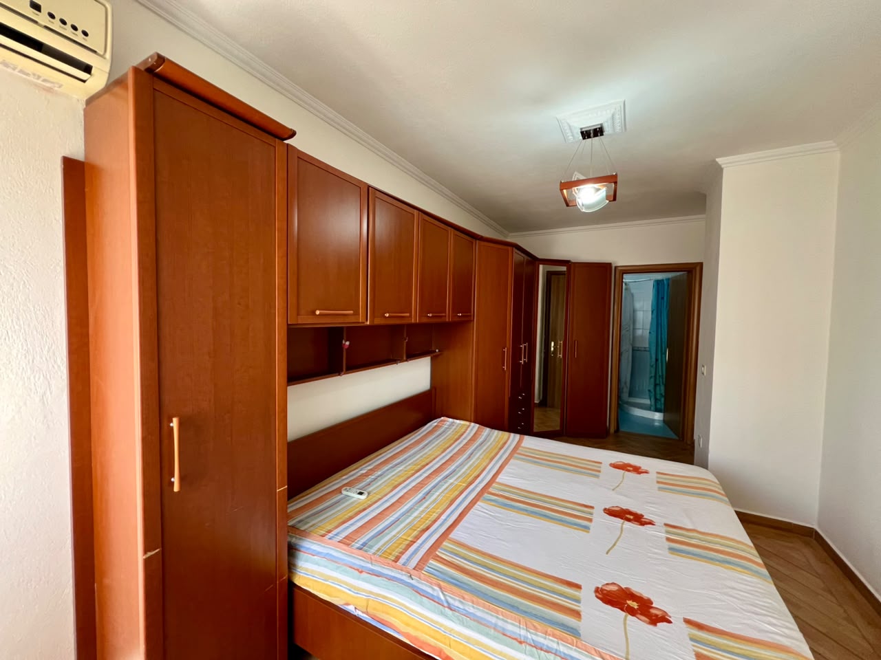 En alquiler, apartamento 2+1+2 con 2 baños, "Pazari i Ri", Tirana. 6