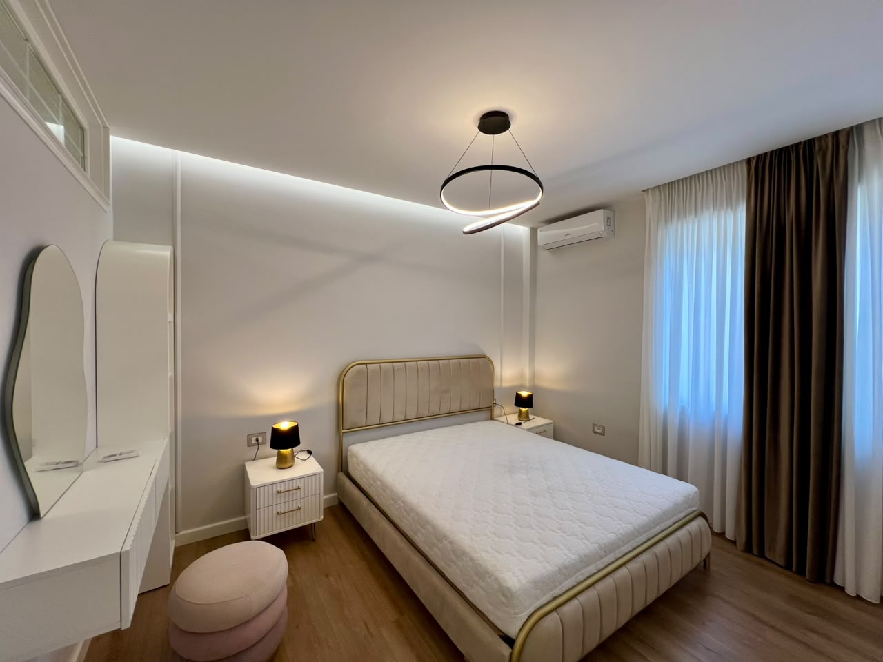 For rent, 2+1 apartment, “Selvia,” Tirana. 6