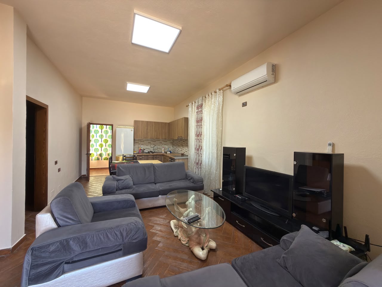 For rent, Private 1-storey house, “Unazë e Madhe,” Tufinë. 12