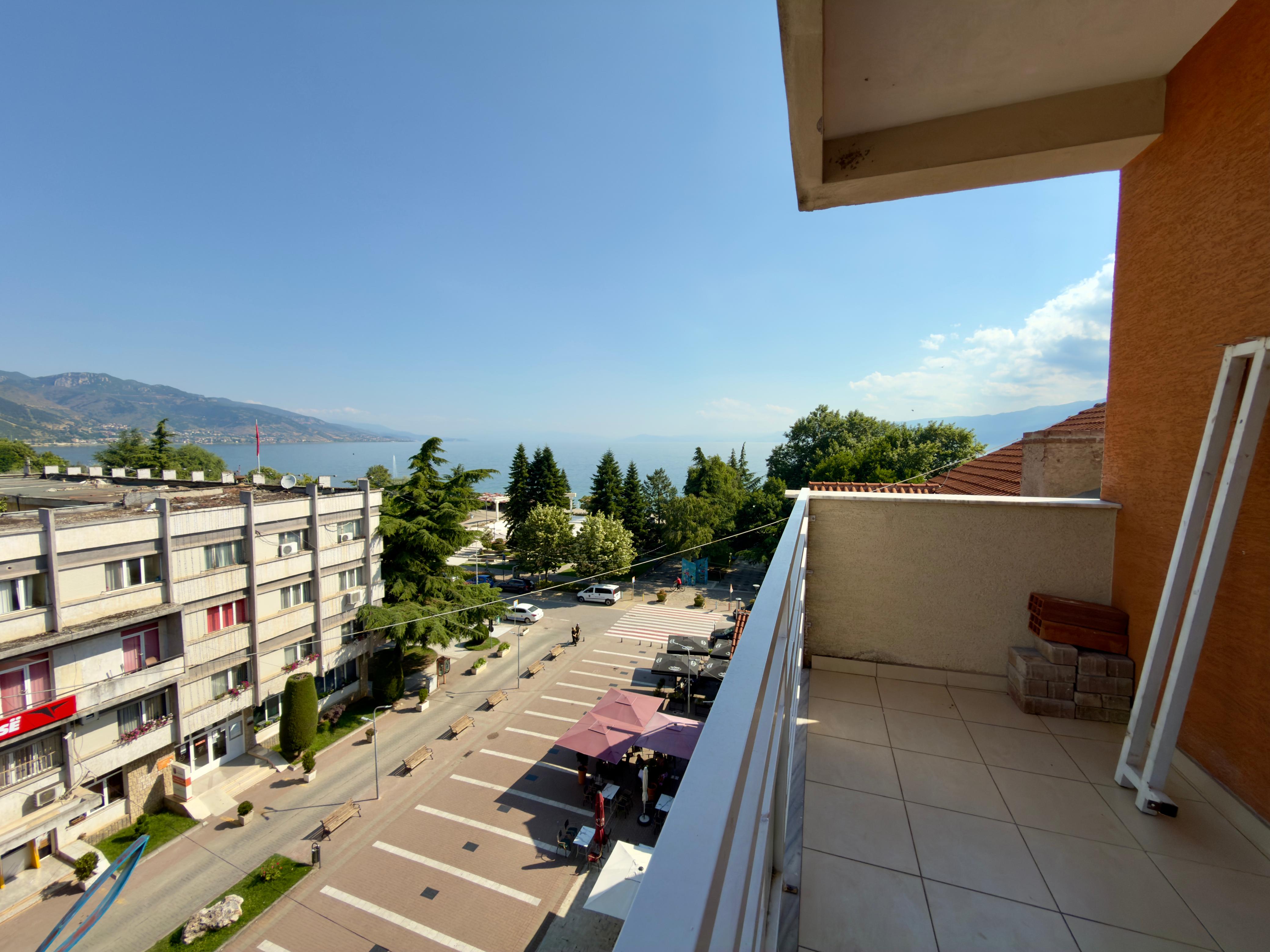 For sale exclusive 3+1 apartment with panoramic veranda | Bulevardi Europa, Pogradec 11
